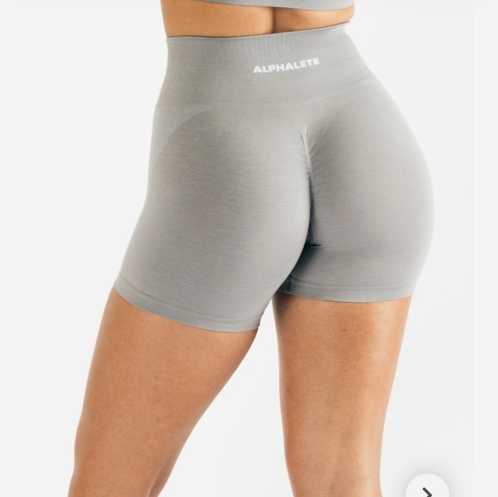 Brand New in bag Alphalete Amplify shorts